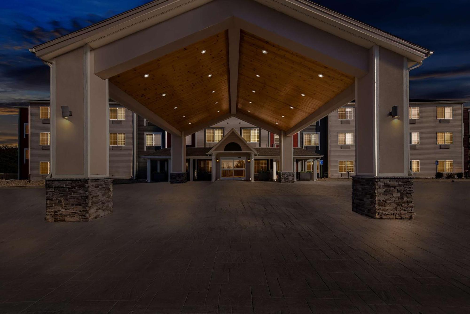 Best Western Worlds Of Fun Kansas City Exterior photo